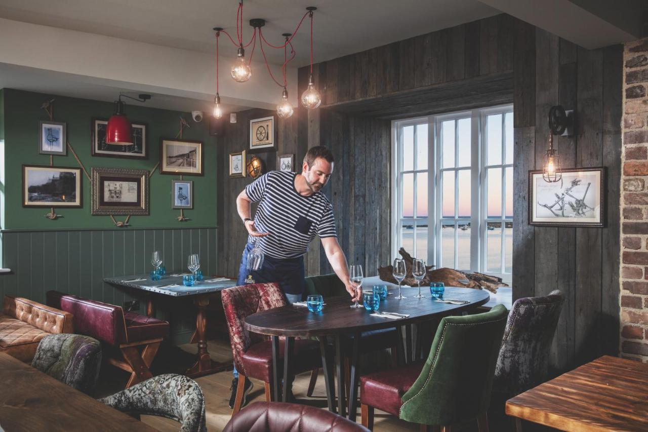 Rock Point Inn Lyme Regis Buitenkant foto